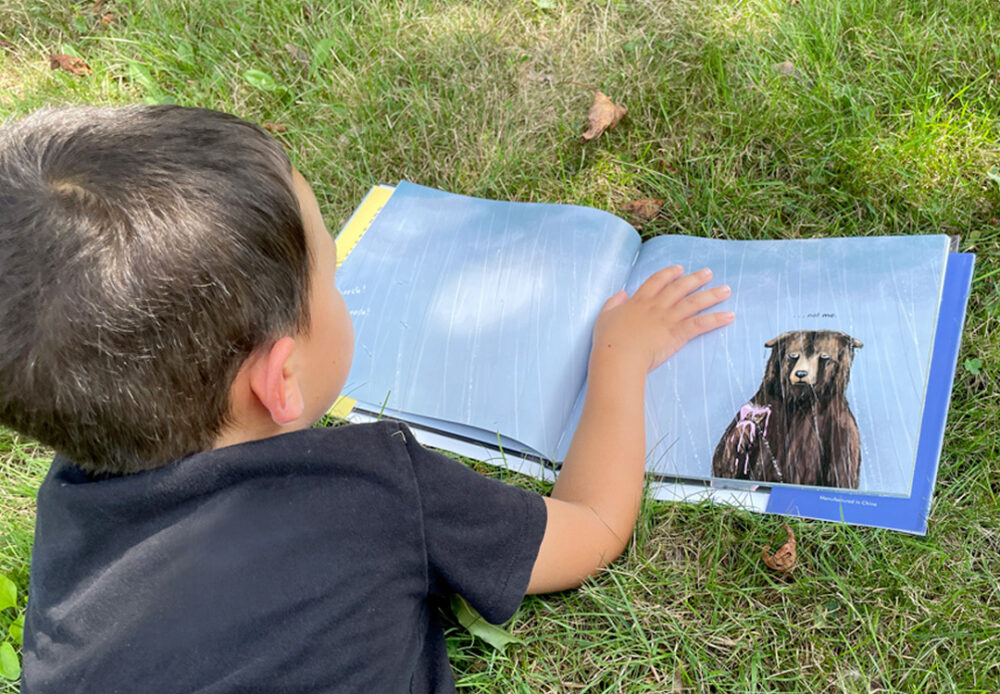 Best bear books for preschoolers: Reading SOAKED! by Abi Cushman